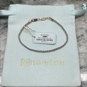 ENewton Gold Chain Bracelet